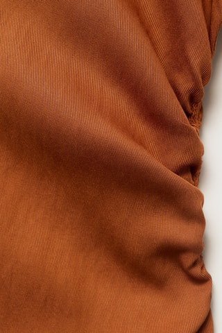 Robe midi froncée sur les côtés - Marron