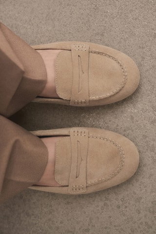 Mocassins suède détail en forme de masque - Beige
