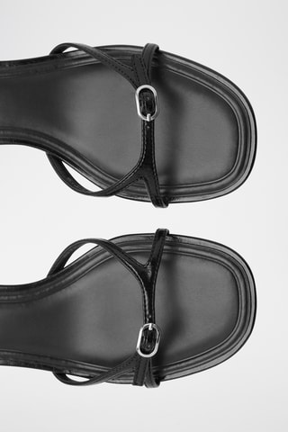 Sandales talon détail boucle - Noir