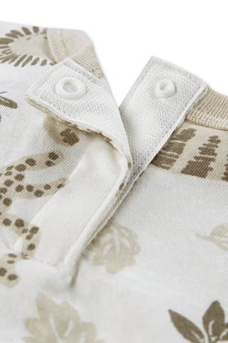 T-shirt e jardineiras curtas - Bege e branco