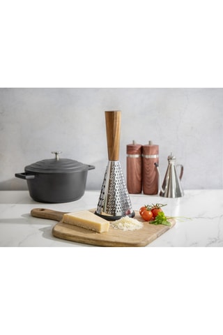 Râpe en acier inoxydable et bois Gourmet Cheese - 11 x 11 x 28,5 cm