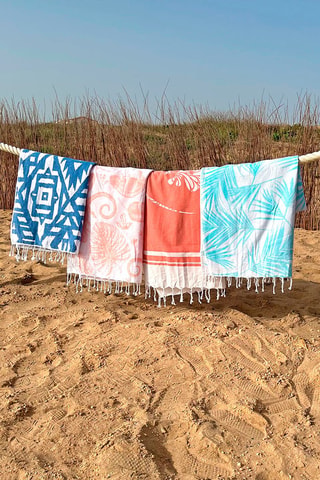 Serviette de plage Selva - Rose et blanc - 90 x 170 cm