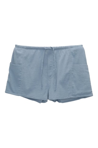 Short. Lichtblauw