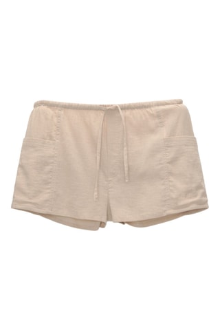 Short. Beige