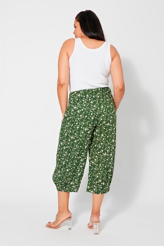 Pantaloni capri a vita alta - Bianco, beige e verde