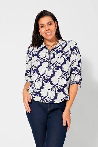Blusa de flores - Blanco y azul