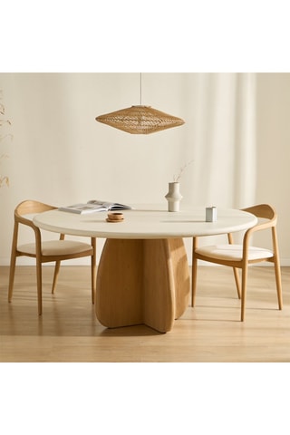 Mesa - 135 x 75 x 135 cm