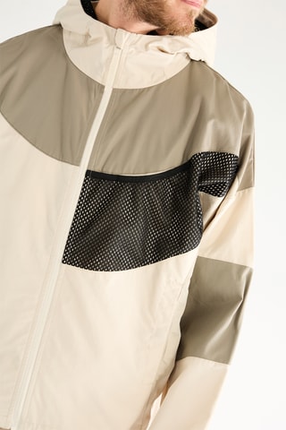 Chaqueta con capucha - Beige