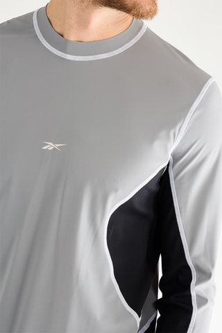 Camiseta - Gris claro y negro