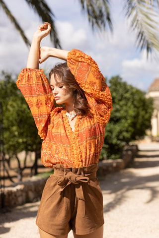 Blouse Glossy - Blanc, marron et orange