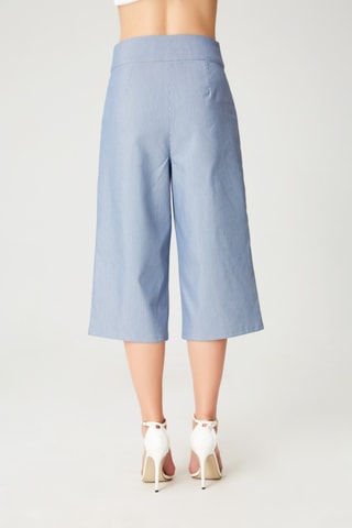 Pantaloni capri in lino - Blu