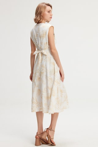 Vestido evasé - Beige