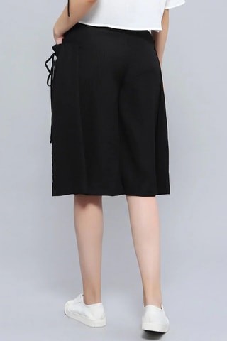Pantaloni capri - Nero