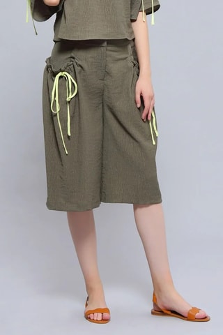 Pantaloni capri - Kaki