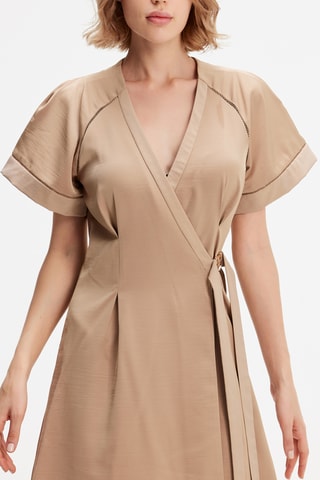 Abito a portafoglio - Beige