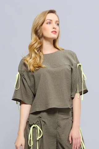 Top - Caqui