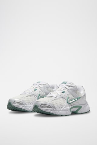 Nike V5 RNR - Blanc et vert clair