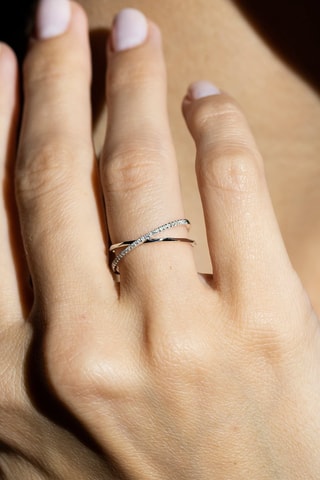 Anillo Croisé Géométrique - Oro blanco y diamantes
