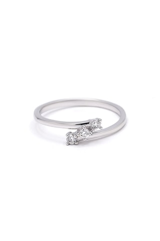 Anillo - Oro blanco y diamantes