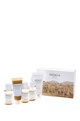 Estuche de viaje Madagascar Centella - Para todo tipo de piel - 5 productos