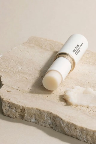 Bálsamo multiesencial doble Kintsugi Hue Calm - Para todo tipo de piel - 10 g