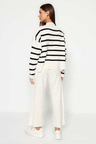 Camisola e calças wide legs - Cru e preto - Bege