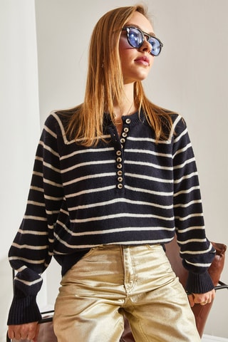 Camisola - Preto - Branco e azul