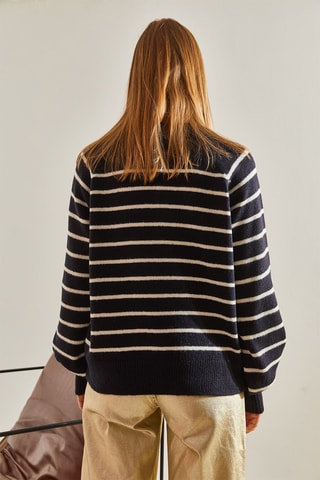 Camisola - Preto - Branco e azul