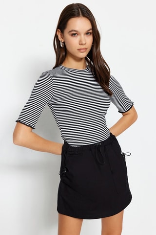 Top - Preto - Branco e preto