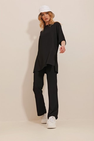T-shirt oversize e calças casual - Preto - Preto