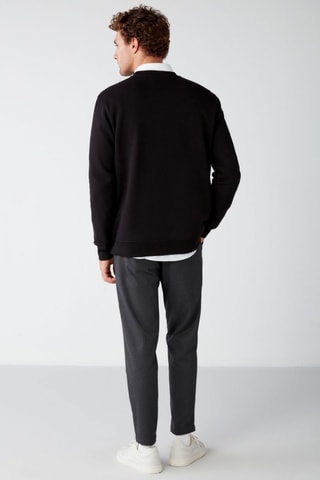 Sweat regular - Preto - Preto