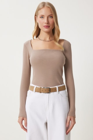 Top - Bege