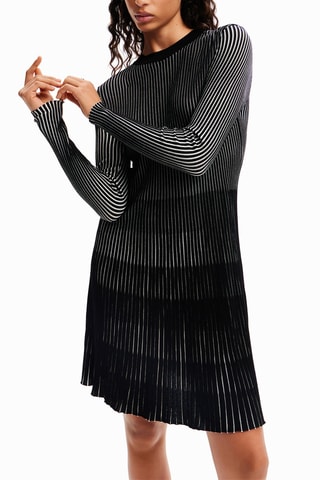 Robe pull - Noir et blanc