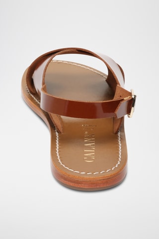Sandalias de piel de charol - Camel