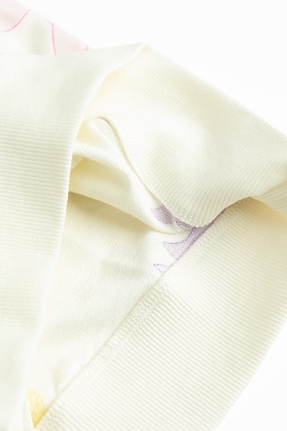 Sweat Pikachu Pokémon - Beige