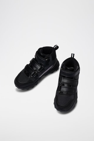 Sapatilhas subidas Preto