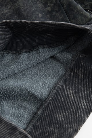 Sweat com capuz - Preto