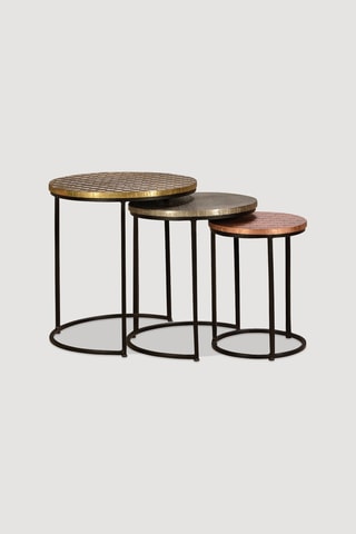 3 tables gigognes - 45 x 49 x 45 cm/38 x 44 x 38 cm/28 x 39 x 28 cm