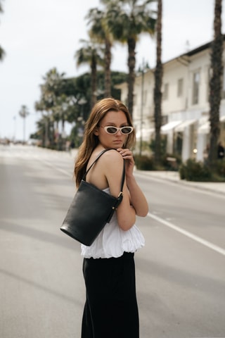 Bolso saco de piel Reti - Negro