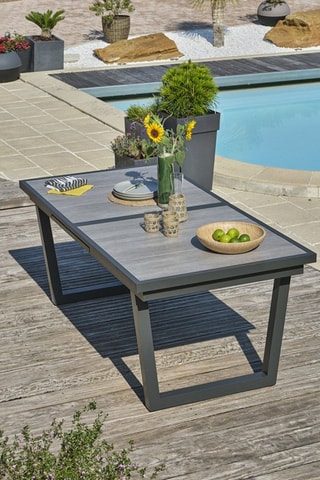Ensemble de jardin OLHOS - 8 places - Fauteuils empilables - Table extensible