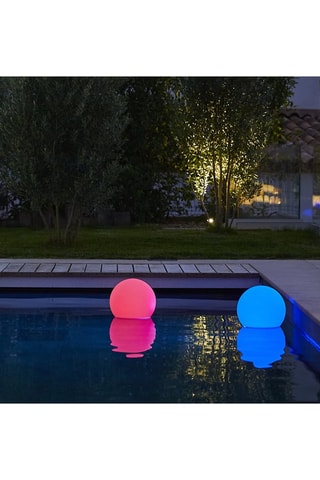 Boule lumineuse sur batterie 24 LED Bobby C30 - Blanc - 5 W