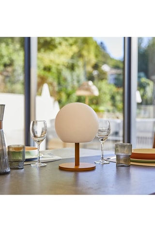 Lampe sans fil en bambou Luny - Blanc et naturel