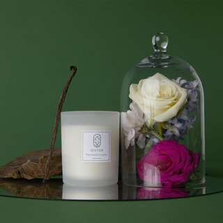 Candela profumata The Florist’s Garden - Floreale legnosa - 150 g