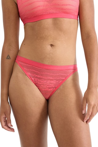 Tanga - Coral