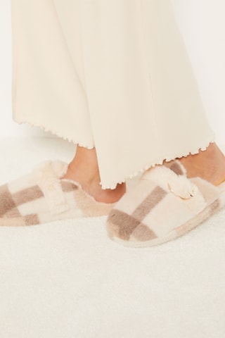 Pantoufles fourrées Olgi - Beige
