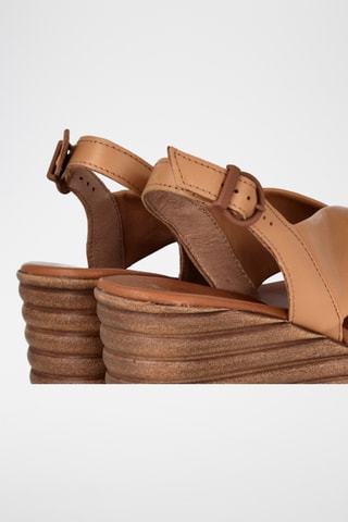 Sandales compensées en cuir Florencia - Camel