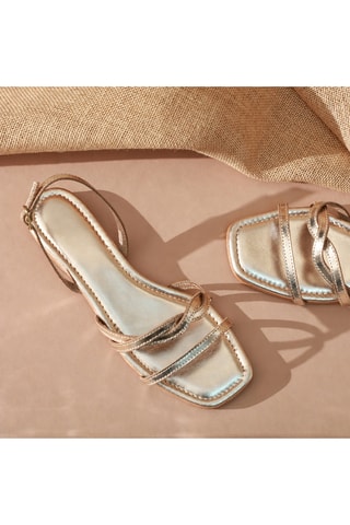 Sandales en cuir de chèvre Corine - Doré