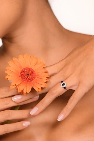 Anillo Taipei -  Oro blanco, diamantes y zafiros
