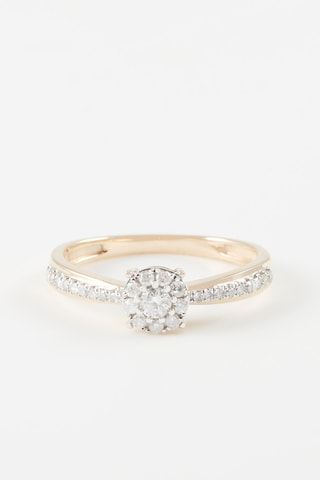 Anillo - 
Oro amarillo y diamantes