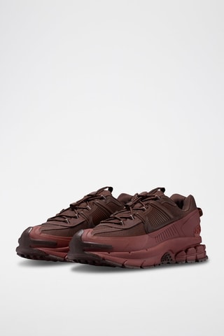 Nike Zoom Vomero Roam - Burdeos y marrón